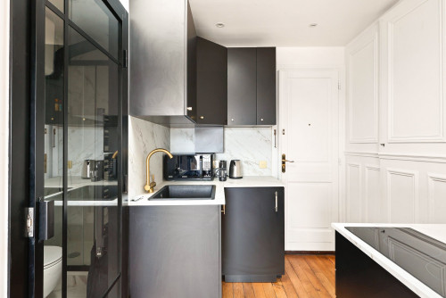 Cardinal Suite: Studio with a panoramic balcony - Gallery - 15