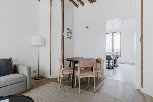 Chic 2-Bedroom Apartment in Vibrant Odéon! - Gallery - 26