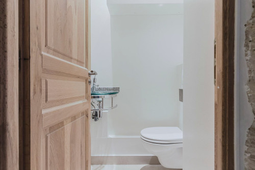 Chic 2-Bedroom Apartment in Vibrant Odéon! - Gallery - 8
