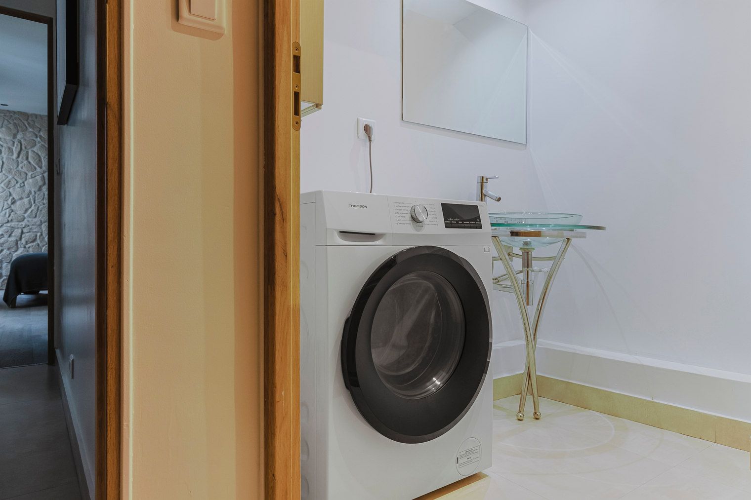 Chic 2-Bedroom Apartment In Vibrant Odéon! - 2