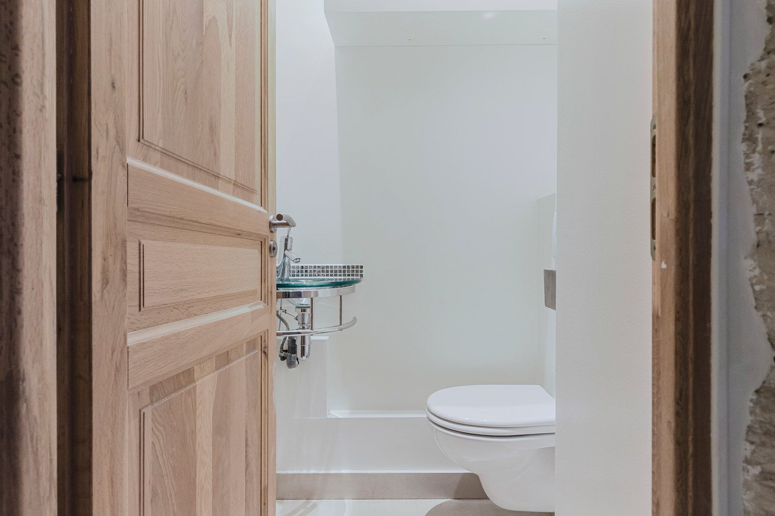 Chic 2-Bedroom Apartment In Vibrant Odéon! - 6