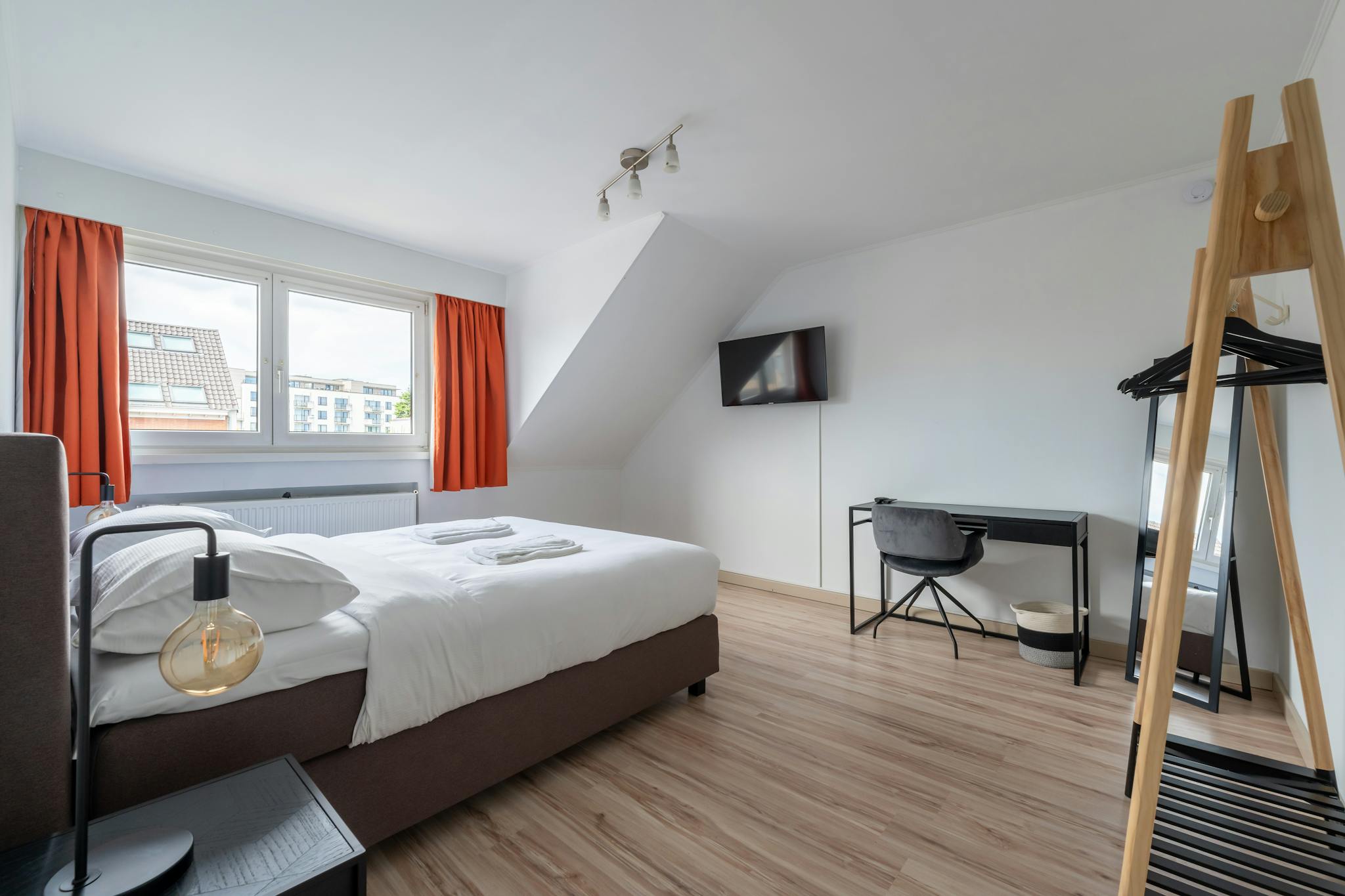 Private Room - 1
