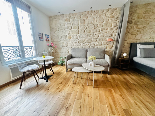 Charming Studio with Sleeping Area – Champs-Élysées / Golden Triangle - Gallery - 17