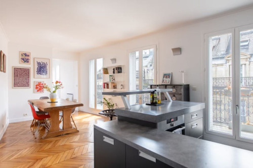 Top floor apartment with view - Gallery - 18