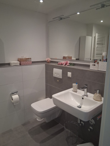Modern, bright, quiet 2-room apartment with kitchen, balcony, underground parking space (up to 4.50 m length) - Gallery - 10