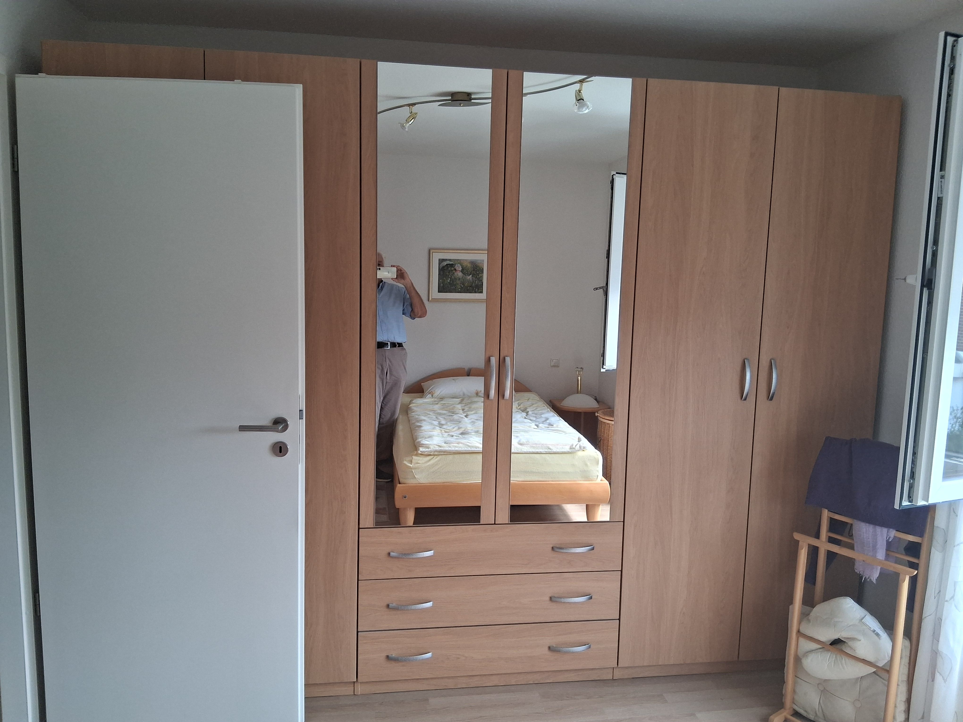 Modern, Bright, Quiet 2-Room Apartment With Kitchen, Balcony, Underground Parking Space (up To 4.50 - 5