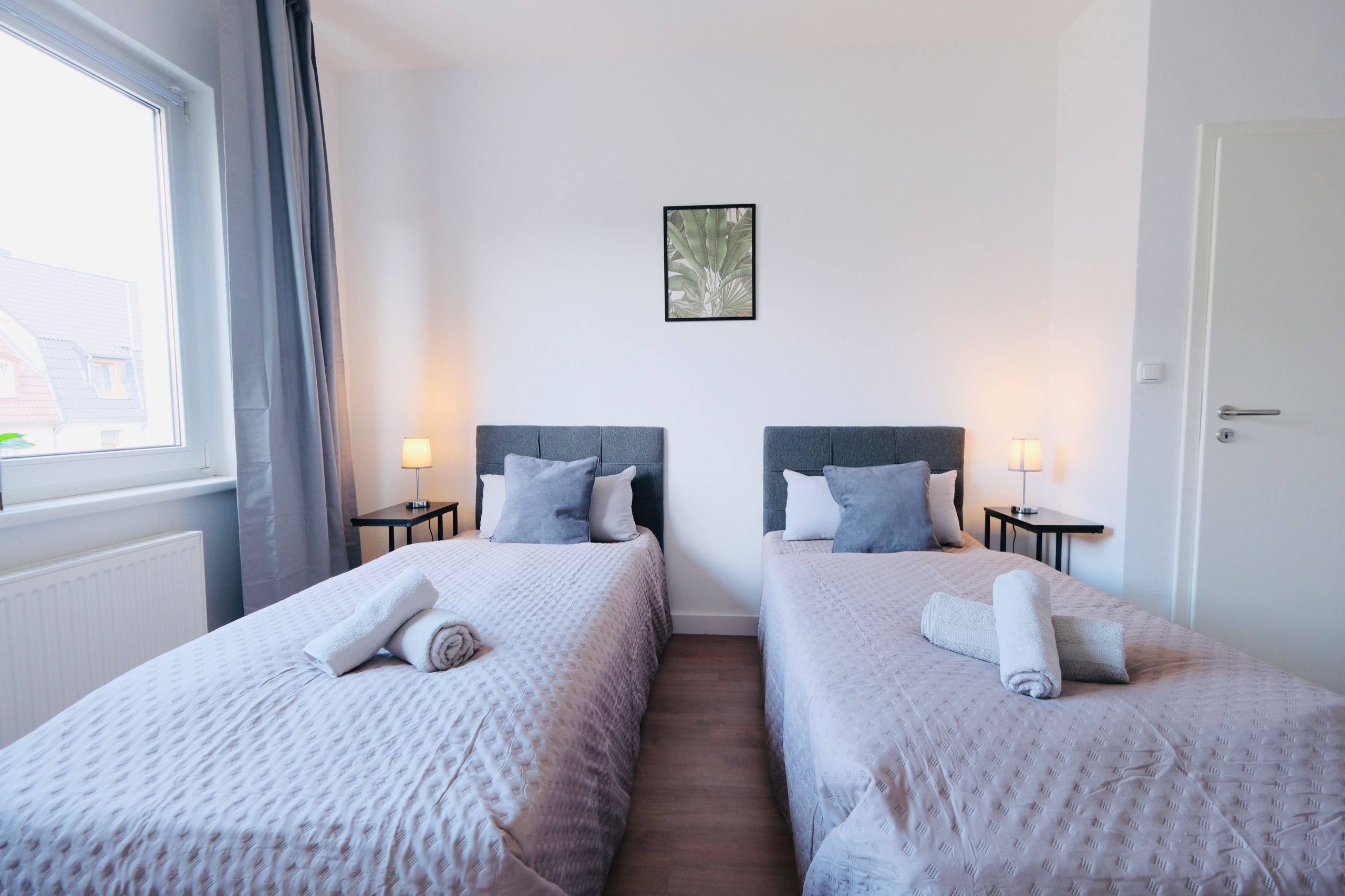 Stylish 2-Room Apartment With Balcony In Seelze – 12 Min. To Hanover Central Station - 15