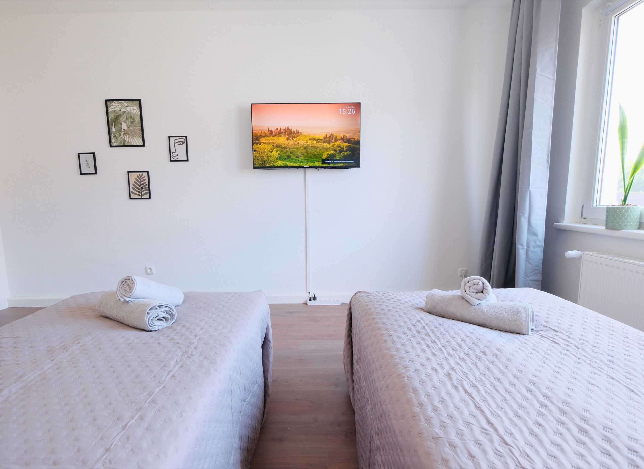 Stylish 2-Room Apartment With Balcony In Seelze – 12 Min. To Hanover Central Station - 13