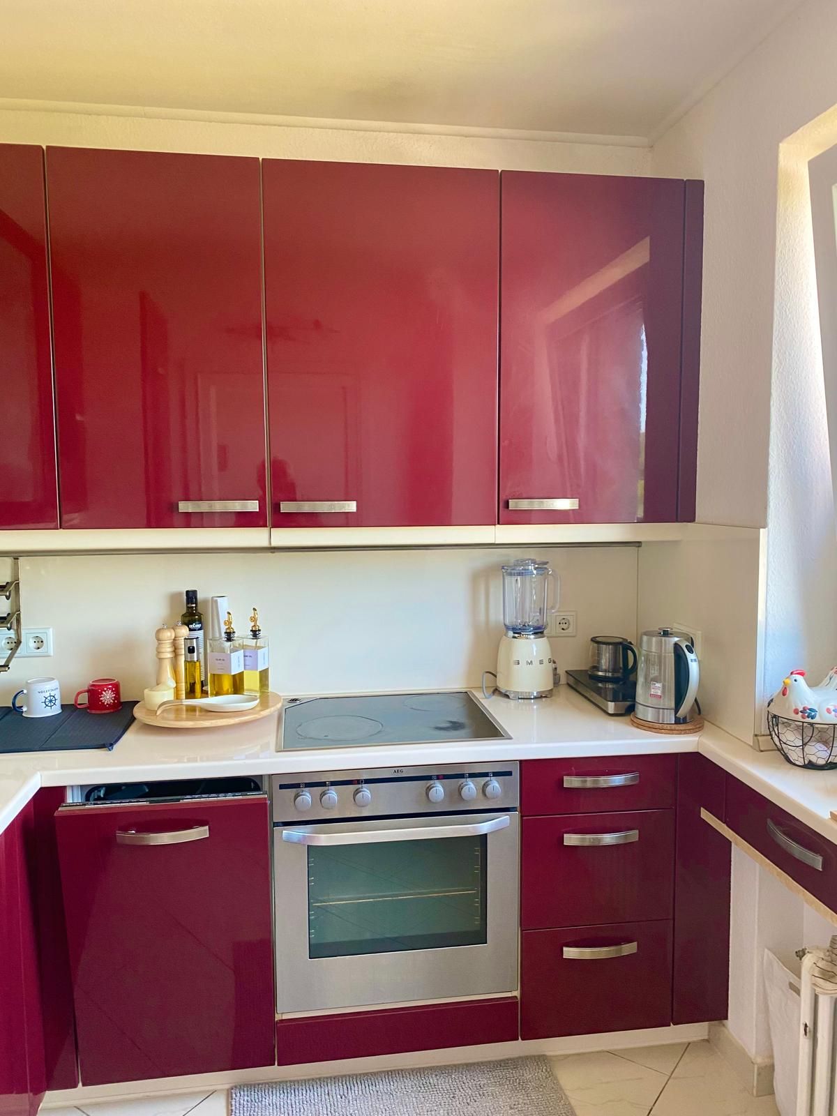 Fully Furnished 2.5-Room Apartment With Balcony In Mörsenbroich - 2