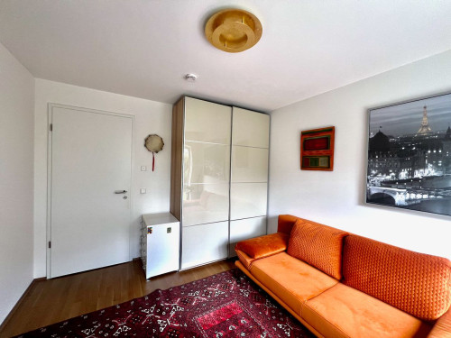 Furnished 3-Room Apartment with Private Garden – All-Inclusive Rent - Gallery - 12
