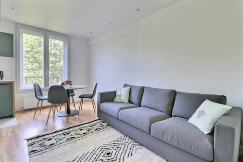 Rue Perronet, Neuilly-sur-Seine