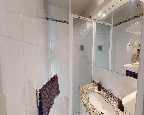 Inviting double bedroom in Levallois-Perret - Gallery - 10