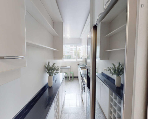 Inviting double bedroom in Levallois-Perret - Gallery - 6