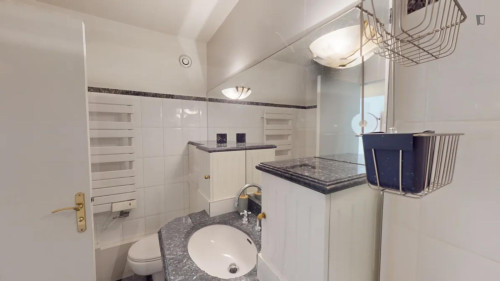 Inviting double bedroom in Levallois-Perret - Gallery - 12