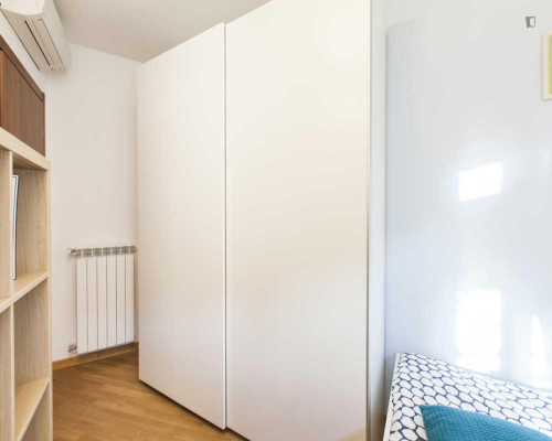 Inviting double bedroom near the Corvetto subway station - Gallery - 21