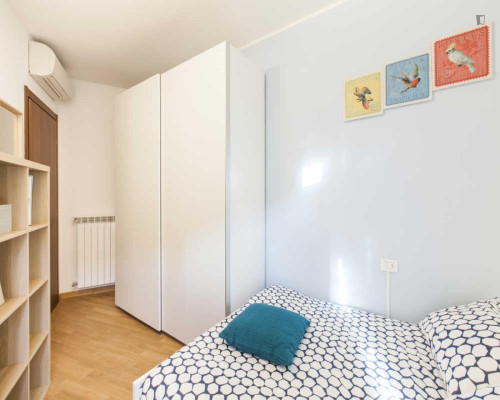 Inviting double bedroom near the Corvetto subway station - Gallery - 24