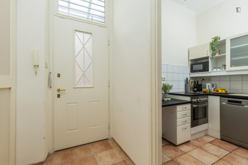 Bright 1-bedroom apartment near Hungarian Parliament - Gallery - 10