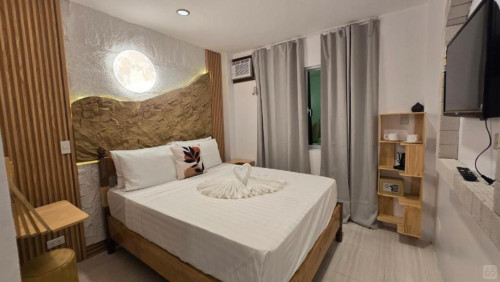 Santan Street Villa Libertad Residence - Gallery - 6