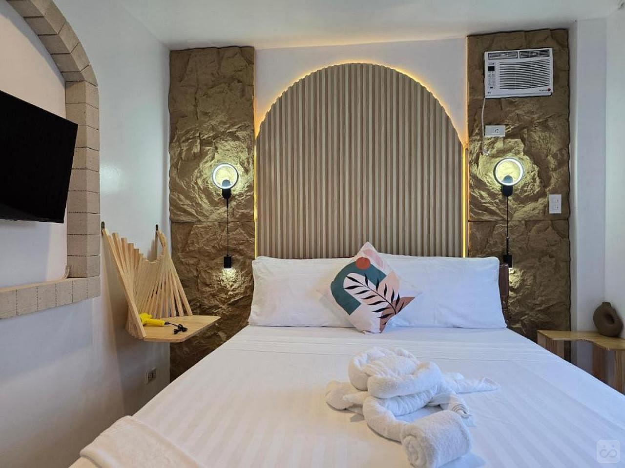 Bed In A 2-Bed Mixed Gender Room - 4