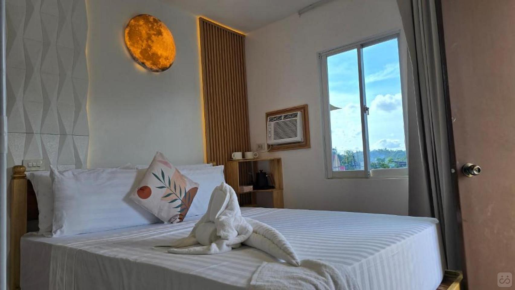 Bed In A 2-Bed Mixed Gender Room - 9