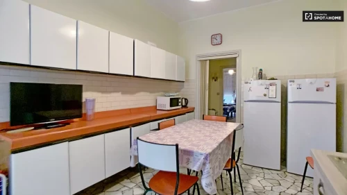 Room in a shared 5-bedroom apartment for rent in Buenos Aires-Venezia. - Gallery - 8