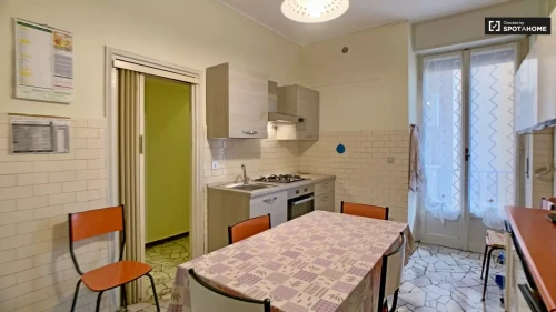 Room in a shared 5-bedroom apartment for rent in Buenos Aires-Venezia. - Gallery - 7