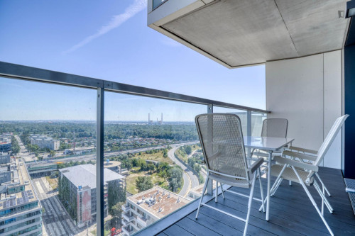 Charming 1-bedroom flat near the University of Economics and Business - Gallery - 16