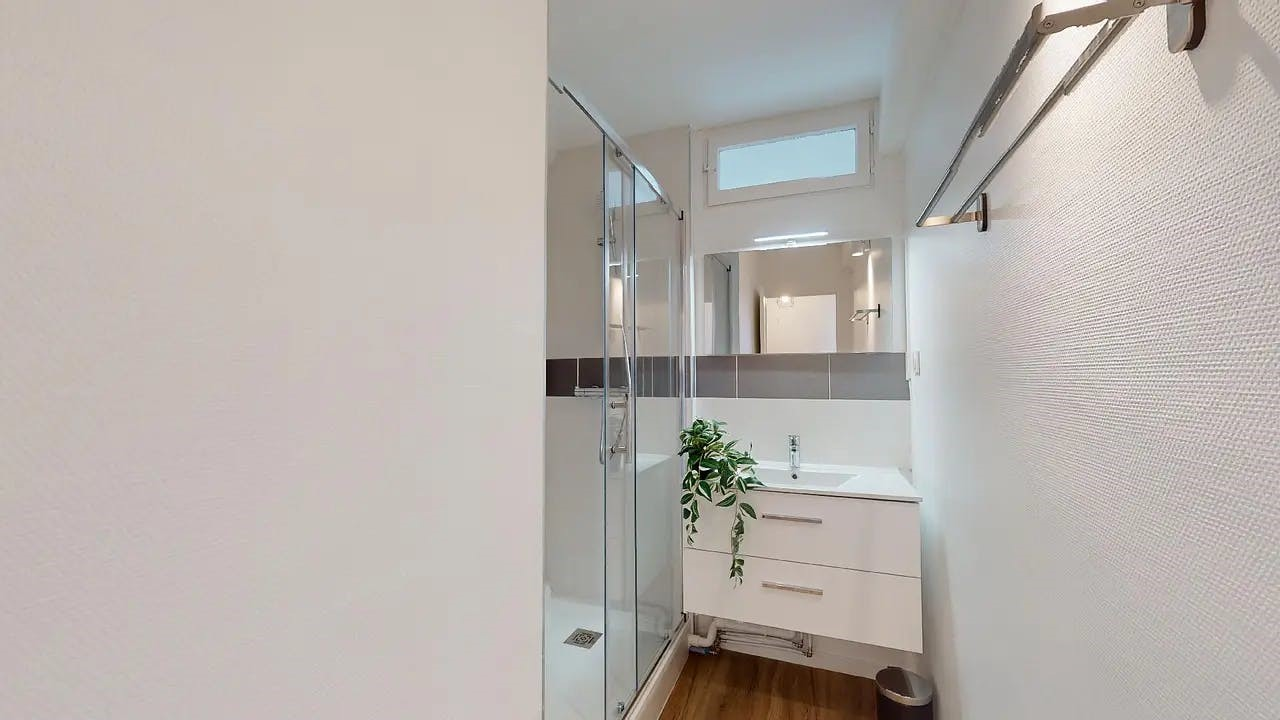 Private Room - 10