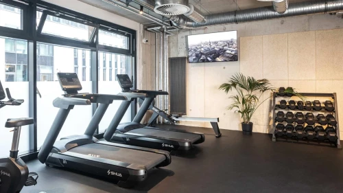 THE FIZZ Hamburg - On-site Facilities