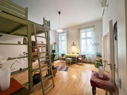 Bokréta utca, Budapest