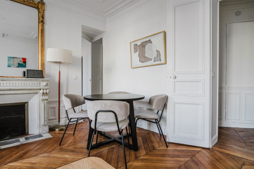 Charming 3-Bedroom Apartment in Paris - Gallery - 23