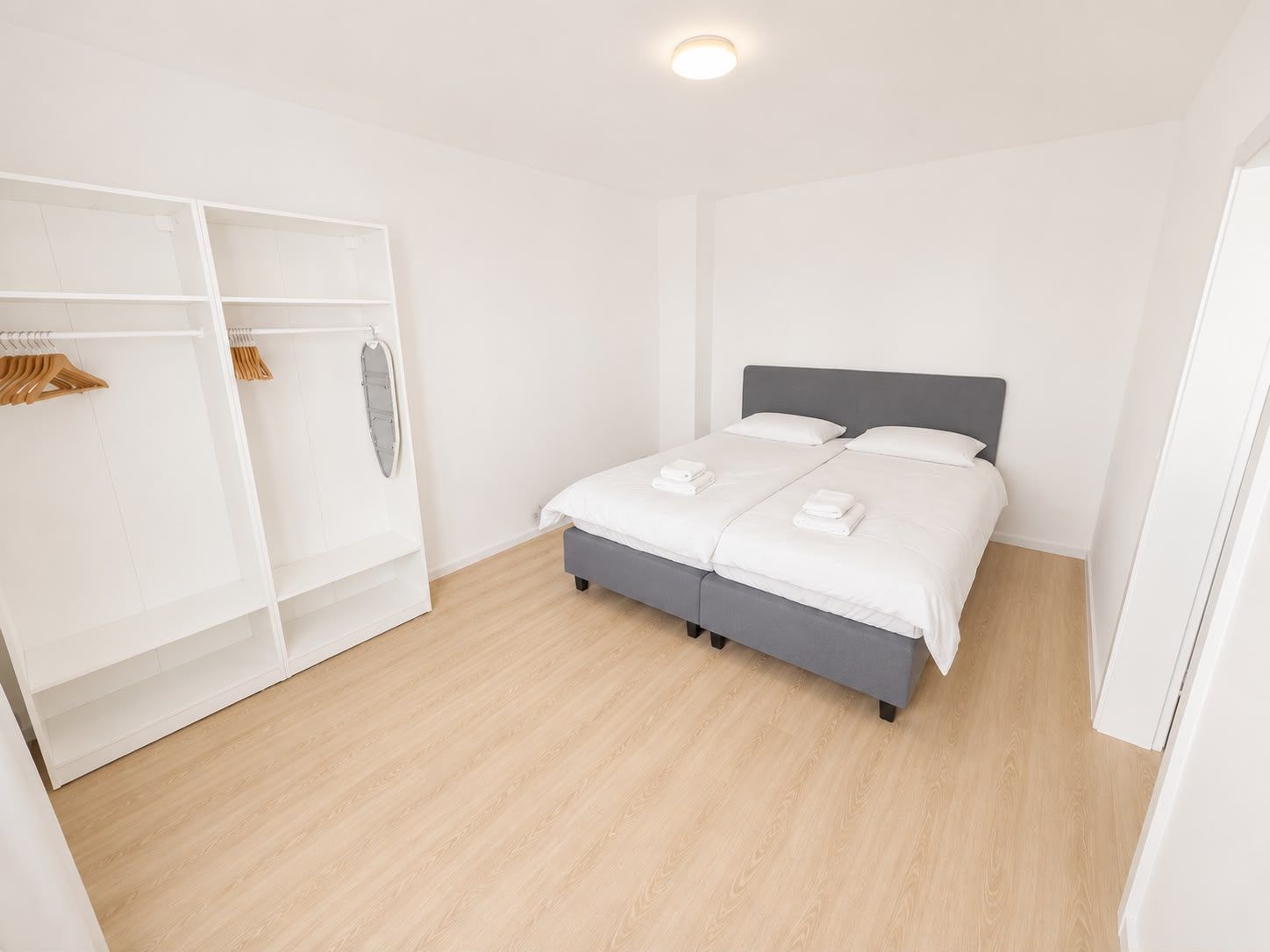 Beautiful & Cozy Apartment Near HRW And City Center - 12