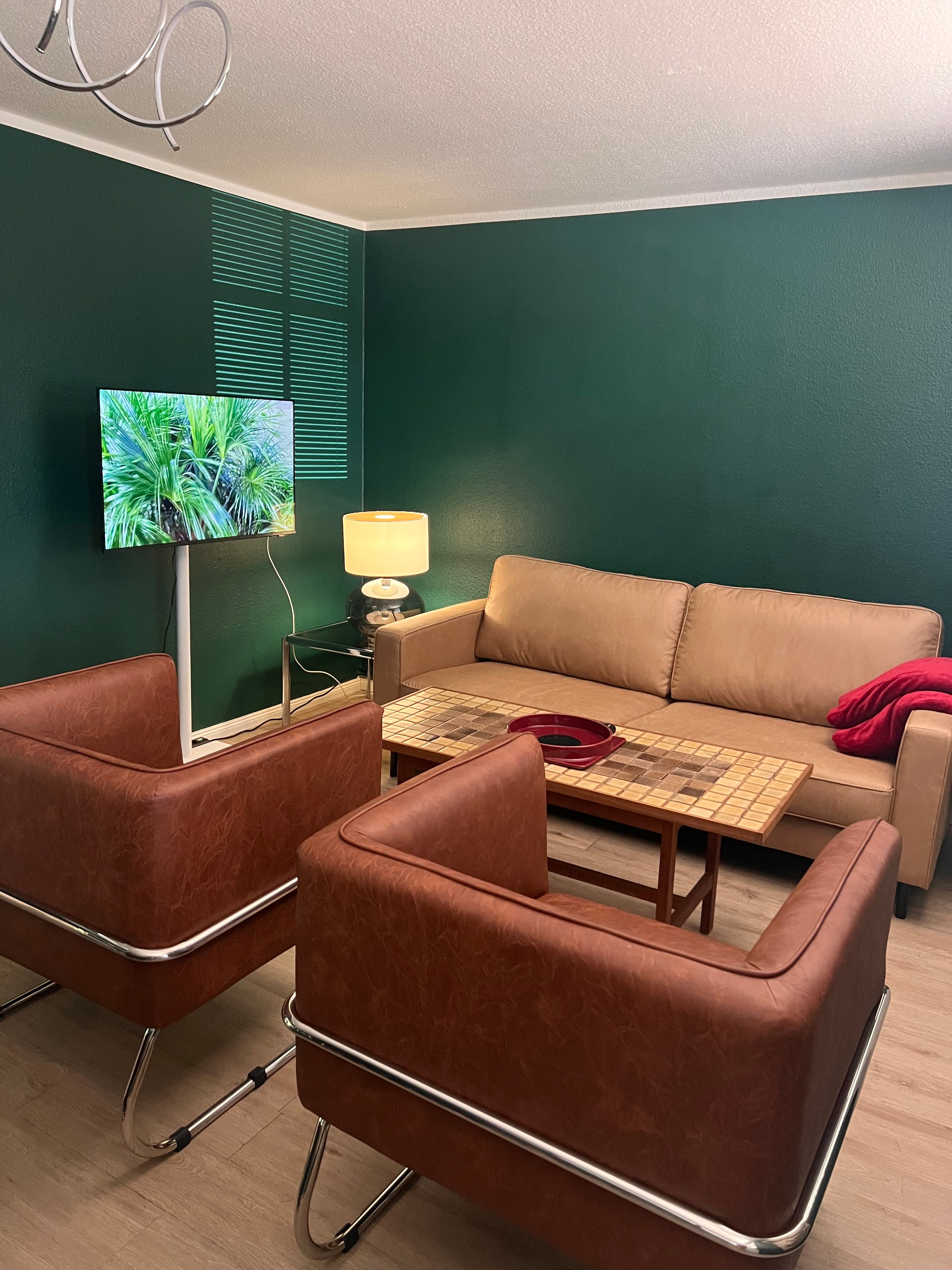 Ground Floor Apartment With Garden - 4