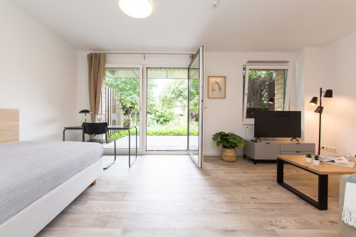 Nice suite in popular area, Bremen