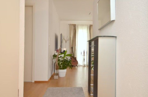 Modern spacious apartment near city center - Gallery - 17