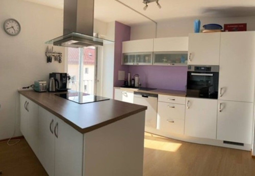Modern spacious apartment near city center - Gallery - 24