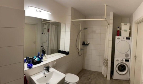 Modern spacious apartment near city center - Gallery - 26