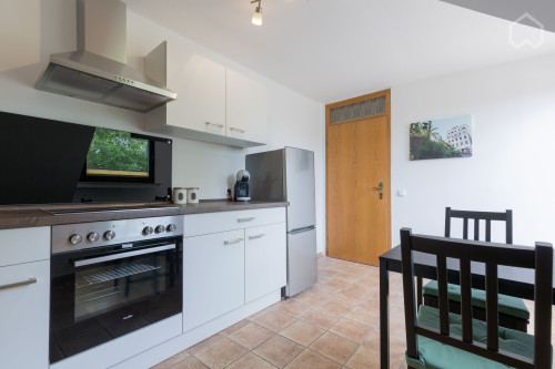 Newly renovated 3-room apartment with roof terrace in Düsseldorf Wersten - Gallery - 8