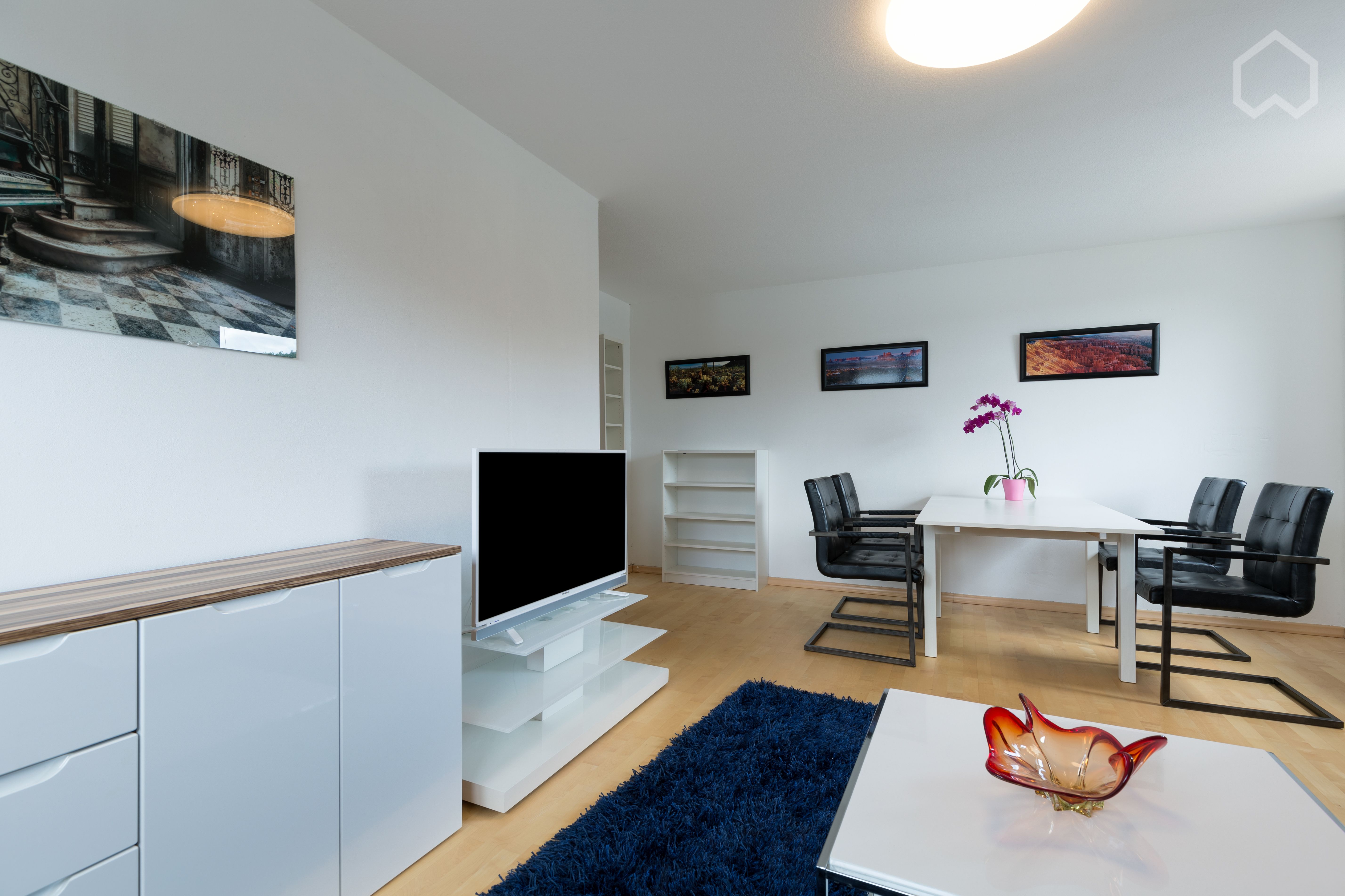 Newly Renovated 3-Room Apartment With Roof Terrace In Düsseldorf Wersten - 20