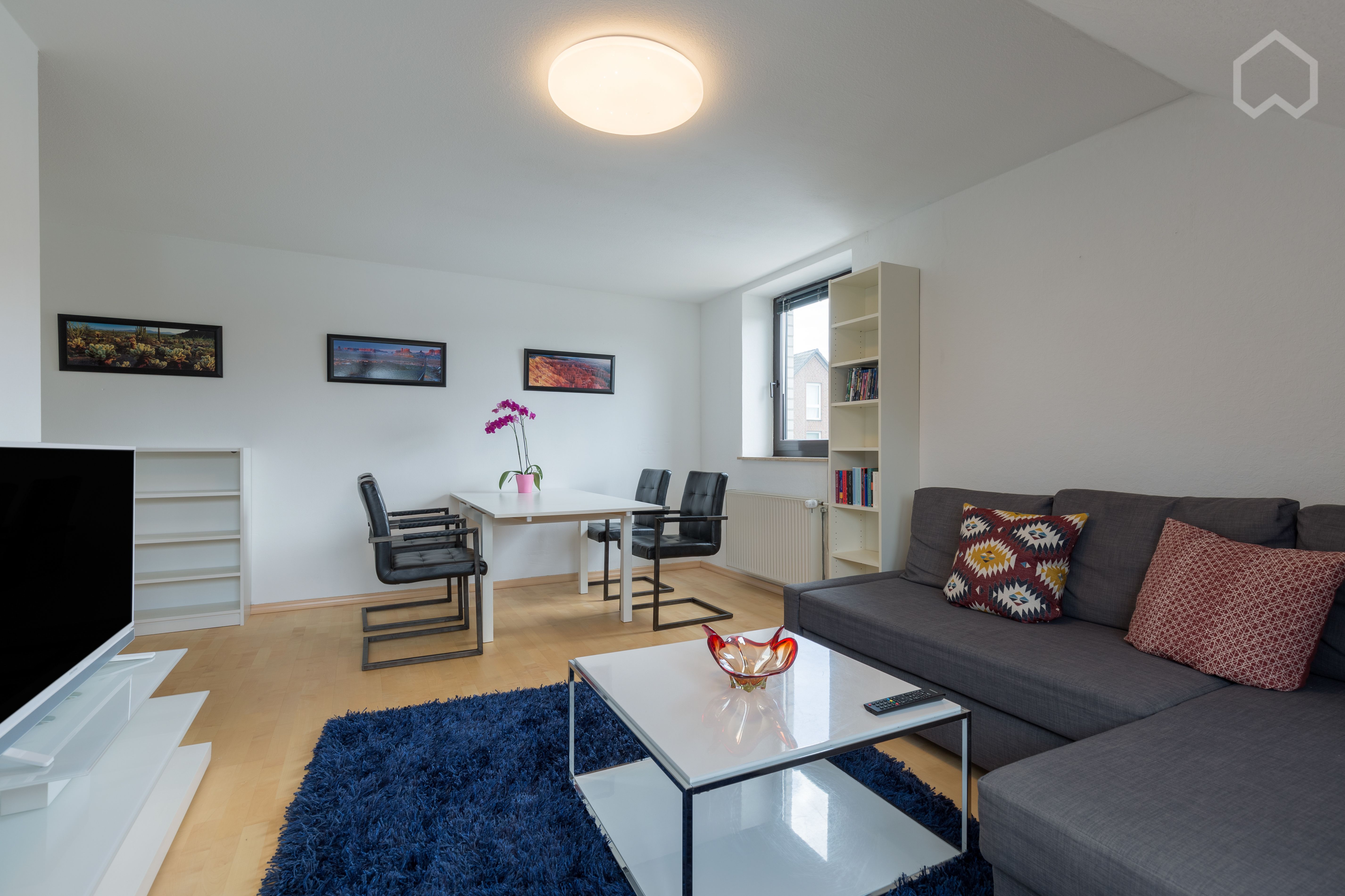 Newly Renovated 3-Room Apartment With Roof Terrace In Düsseldorf Wersten - 19