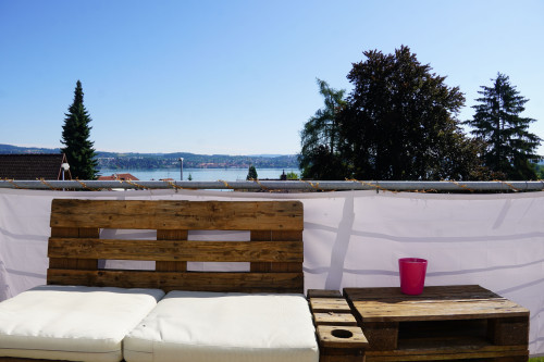 Spacious, fully furnished top-floor apartment with lake view and near lido for temporary rent - Gallery - 5