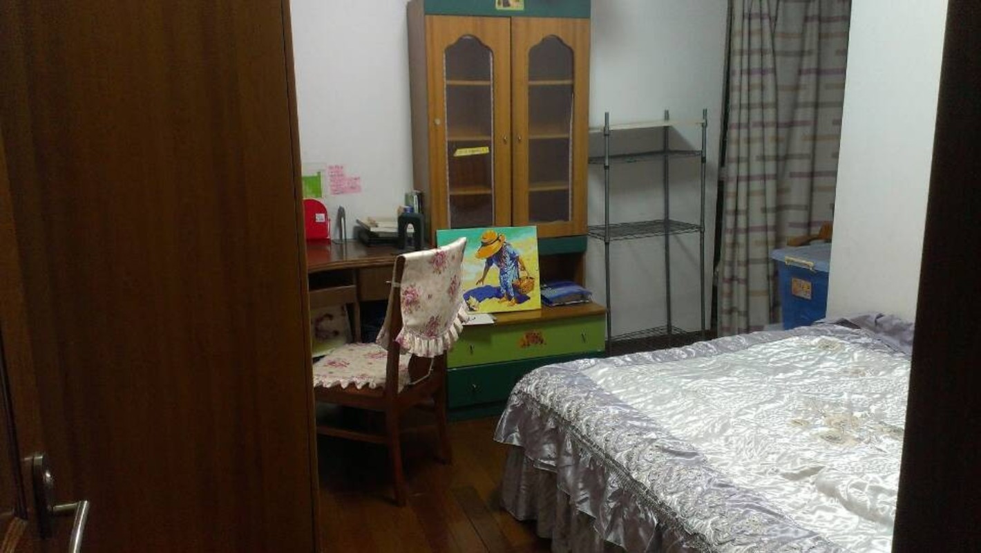 Nicely-Decorated Room(Single Bed) - 1