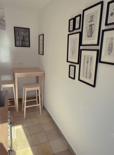 Wonderful and spacious room in Frankfurt Westend - Gallery - 7