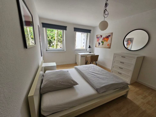 Cozy room near Nordend West