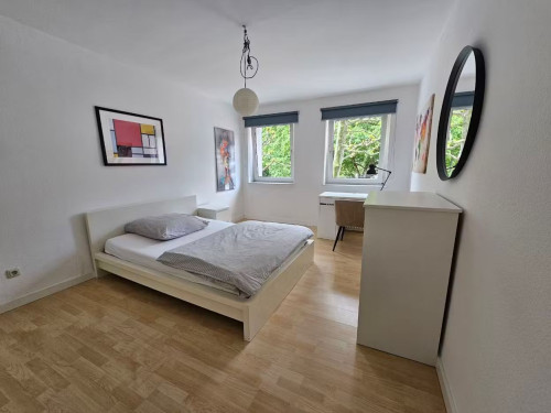 Cozy room near Nordend West