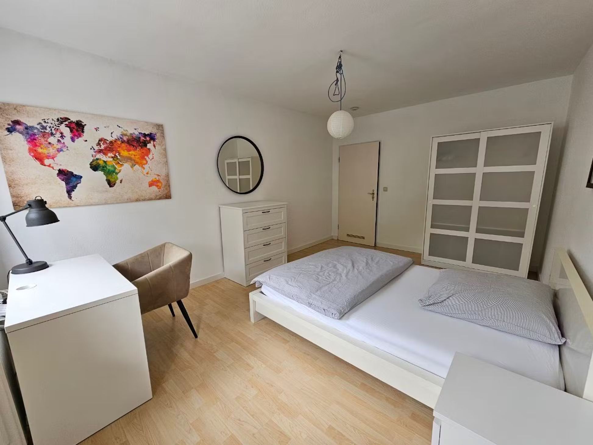 Cozy Room Near Nordend West - 4