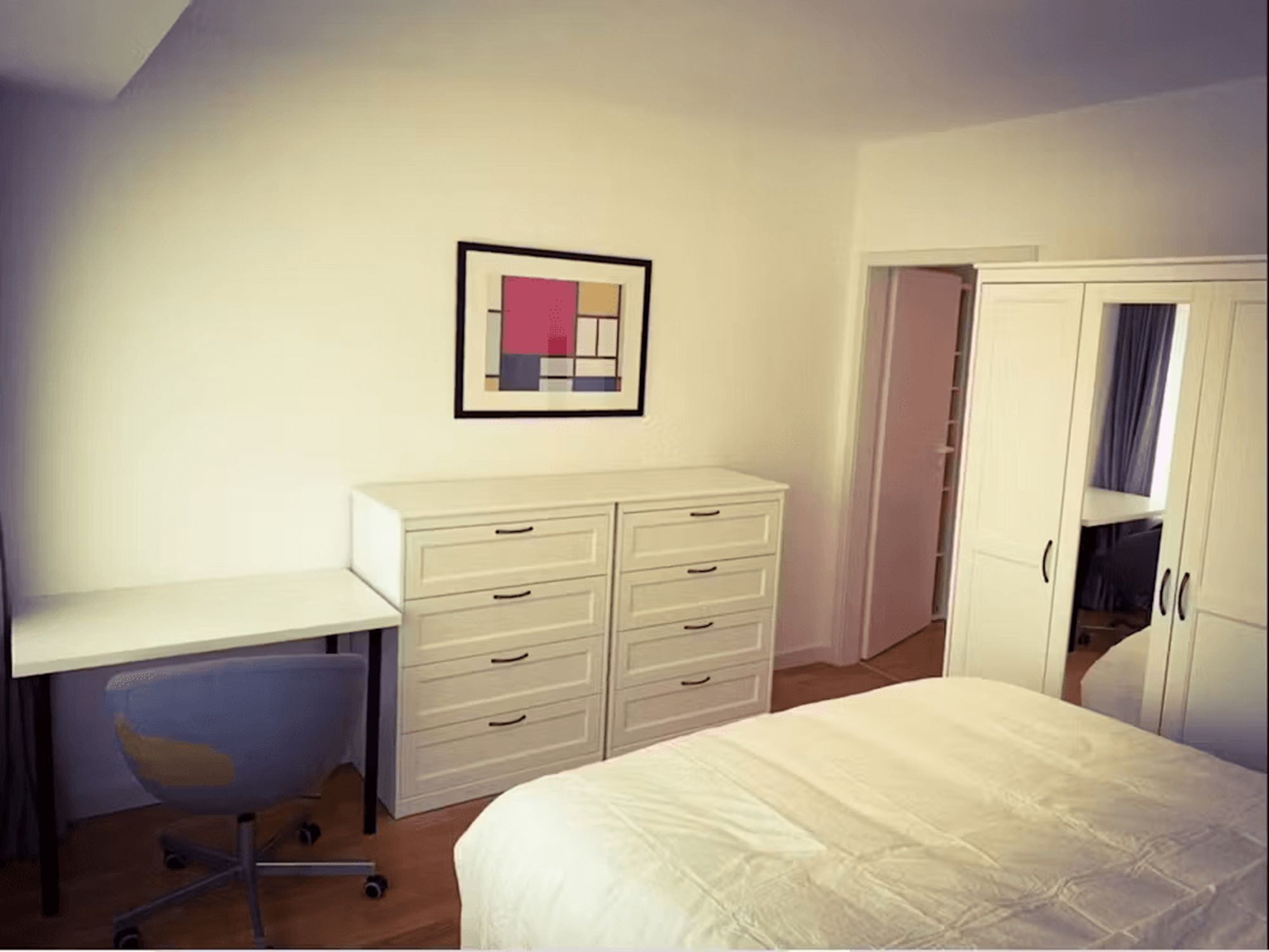 Bright & Xozy Room In Westend North - 7