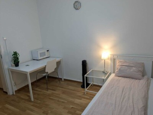 Nice comfortable room own bath/wc