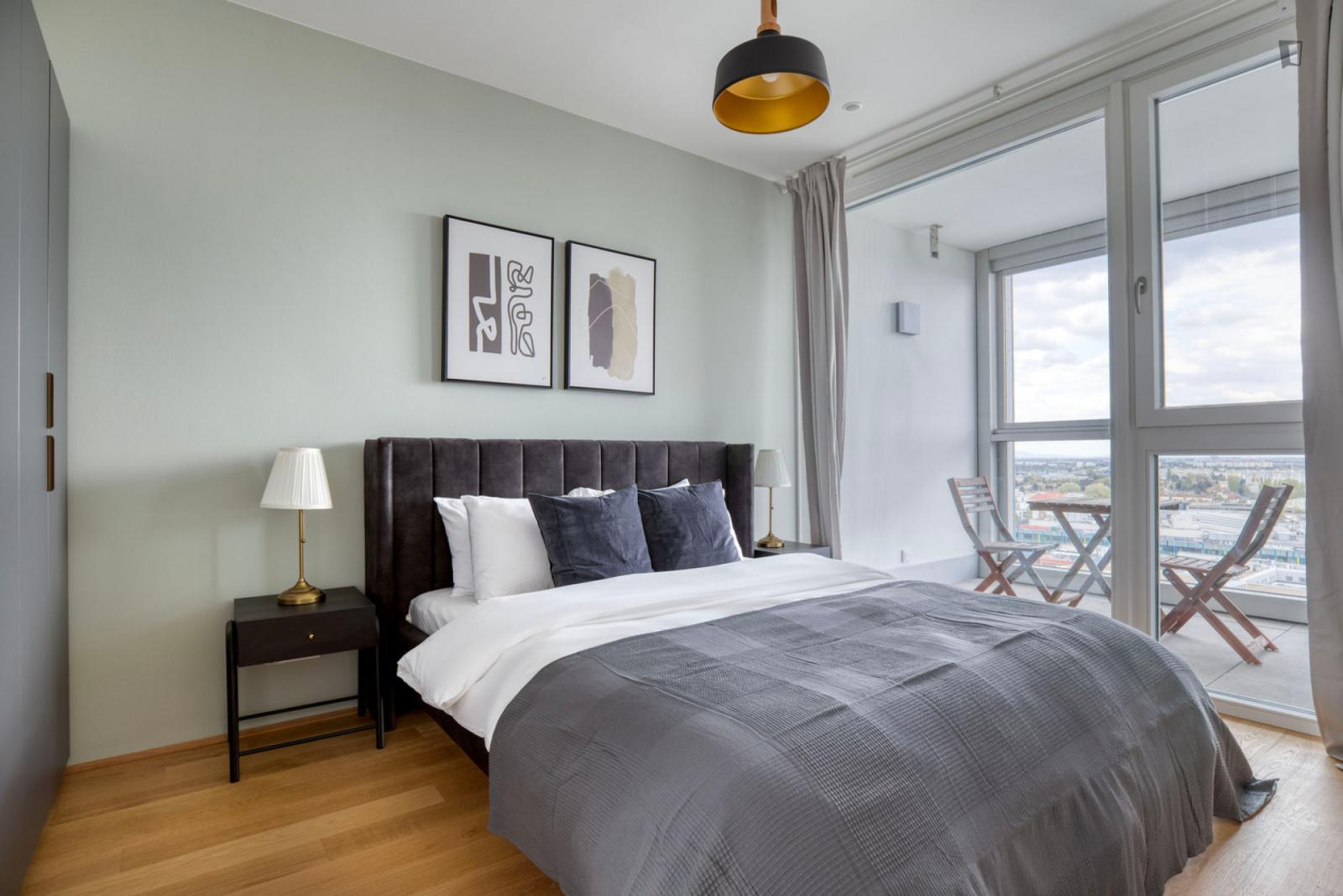 Inviting 1-Bedroom Flat In The Donaustadt District - 1