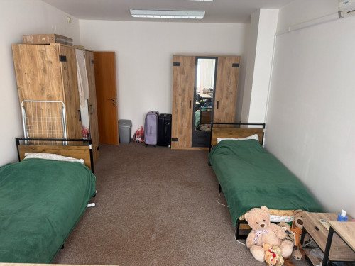 Big twin bedroom in the Vinohrady district